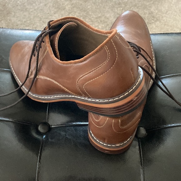 Apt.9 Ortholite impressions dress shoes - Picture 2 of 3